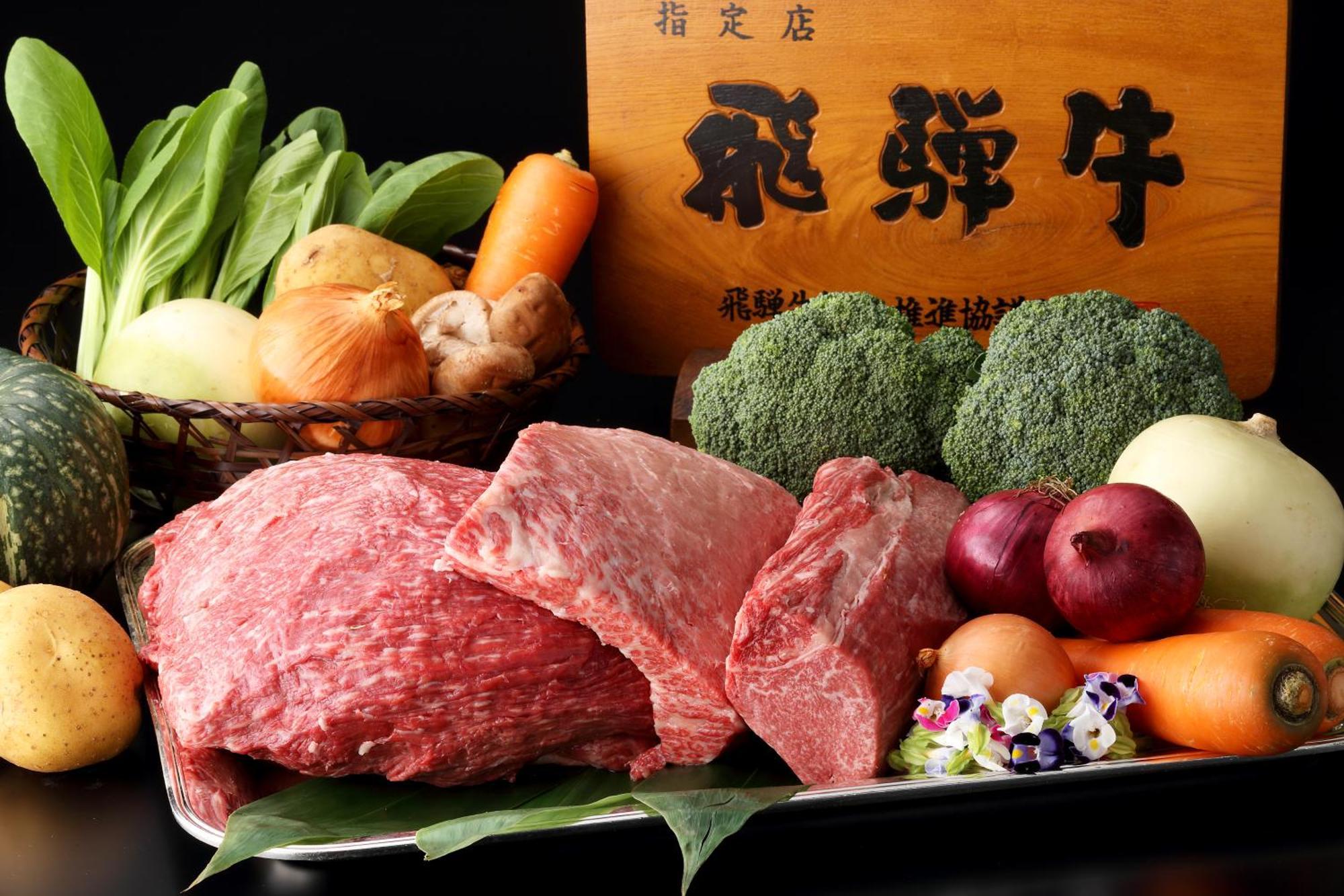 Miyako Hotel Gifu Nagaragawa Exterior foto Kobe beef