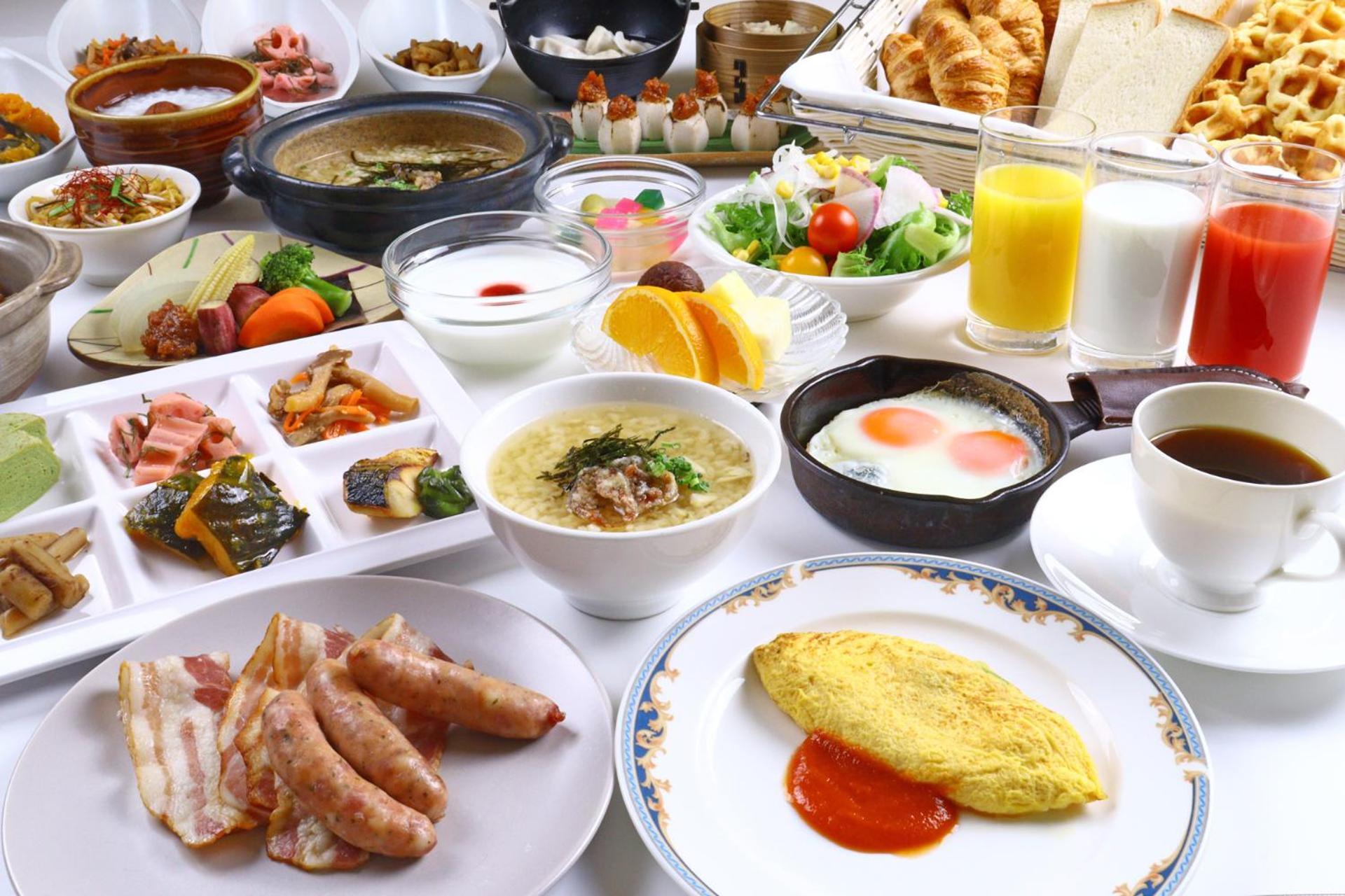 Miyako Hotel Gifu Nagaragawa Exterior foto A Japanese breakfast